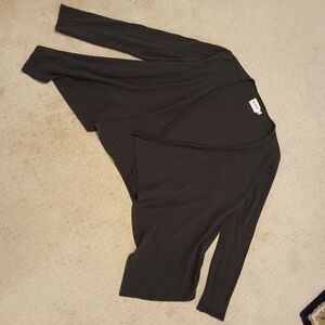 Pact organic women's cardigan size medium black